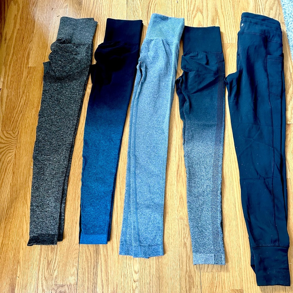 Stylish Womens’ Leggings Set - size XS